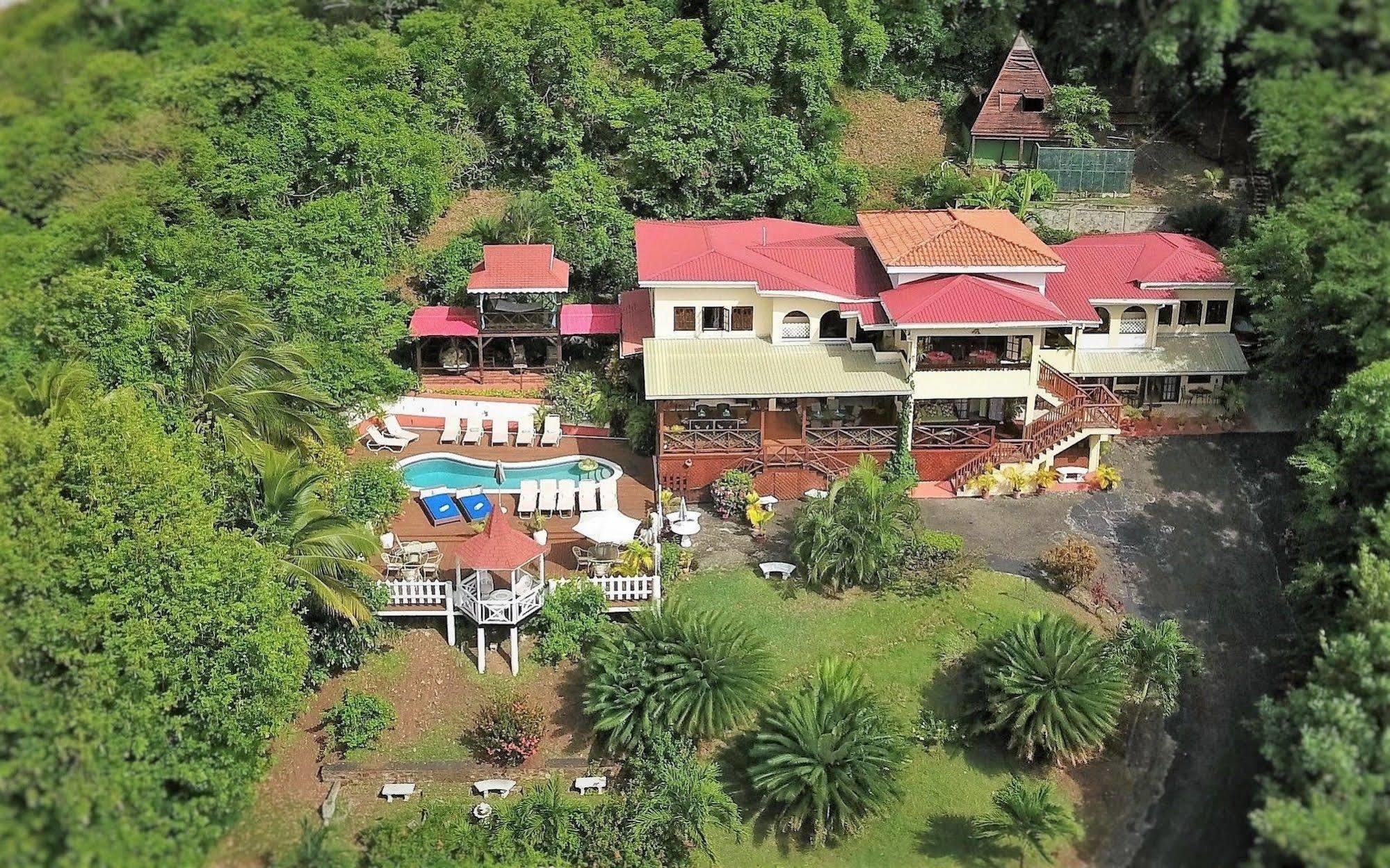 Villa Capri Cap Estate Exterior foto